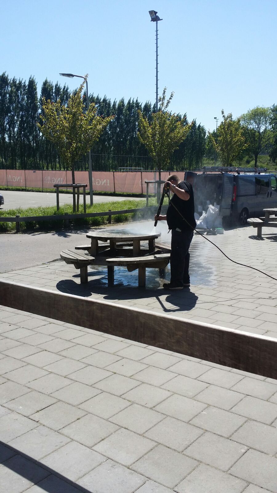 Kleedkamer 5 vanaf maandag 4 juni niet gebruiken