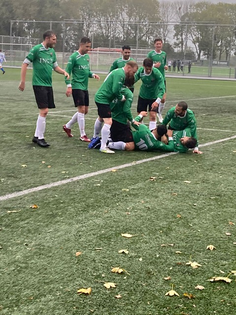 Groote Lindt wint in extra tijd van Schoonhoven VV Groote Lindt