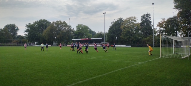 Groote Lindt geeft de punten weg in de eerste competitiewedstrijd