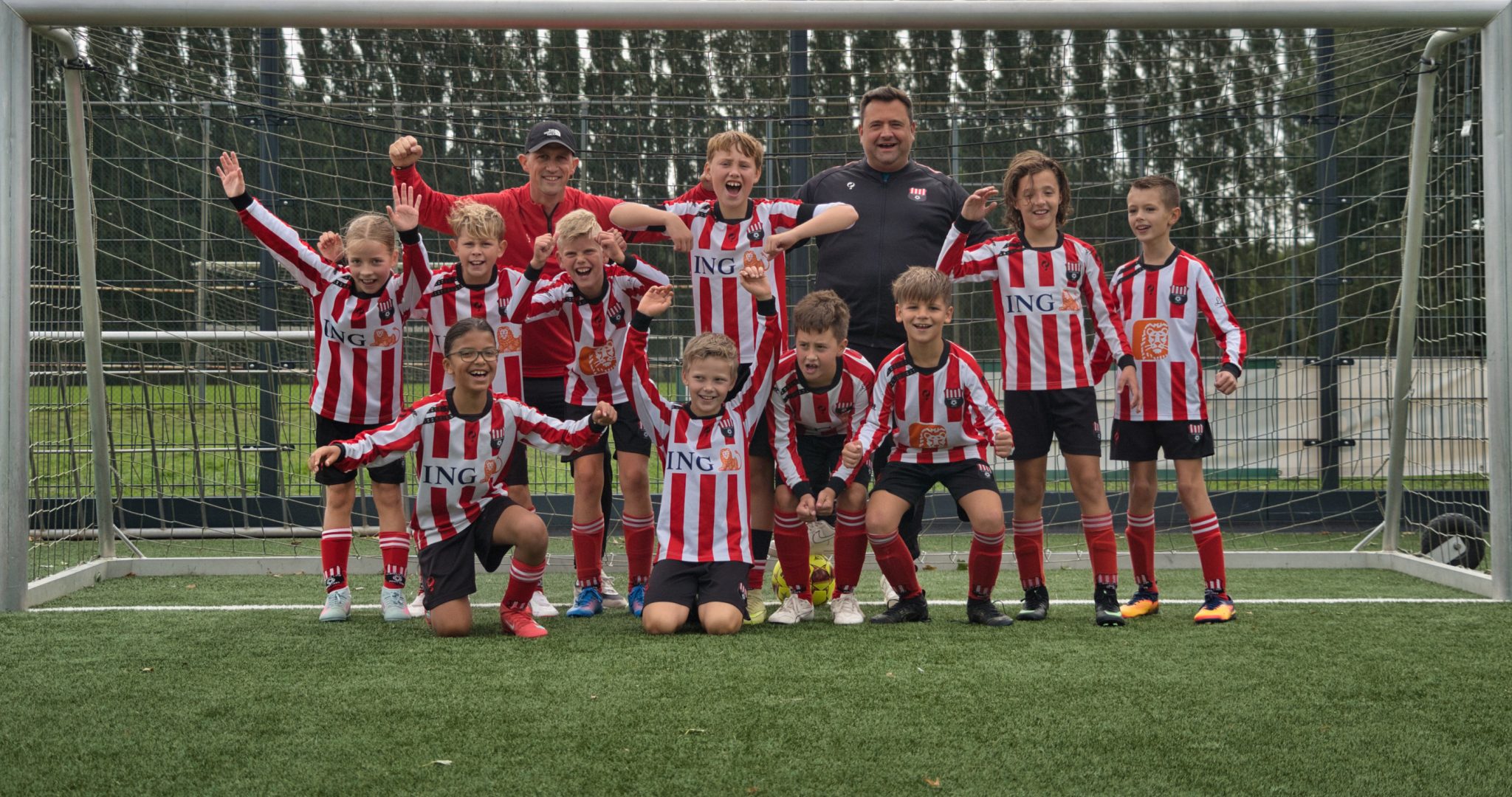 Na 3 weken zonder overwinning hebben de toppers van JO11-1 hun eerste drie punten in de tas!