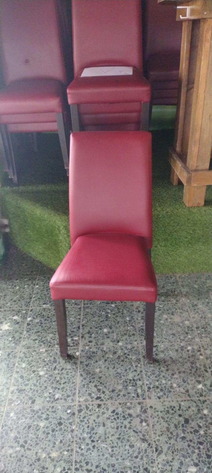 Verkoop kantinestoelen