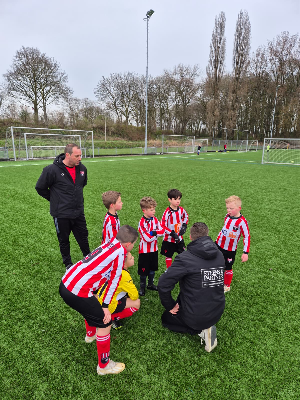 VVGZ JO8-5 vs Groote Lindt JO8-5