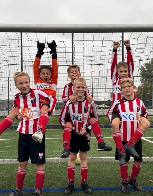 ﻿Groote Lindt JO9-1 vs VVGZ JO9-1